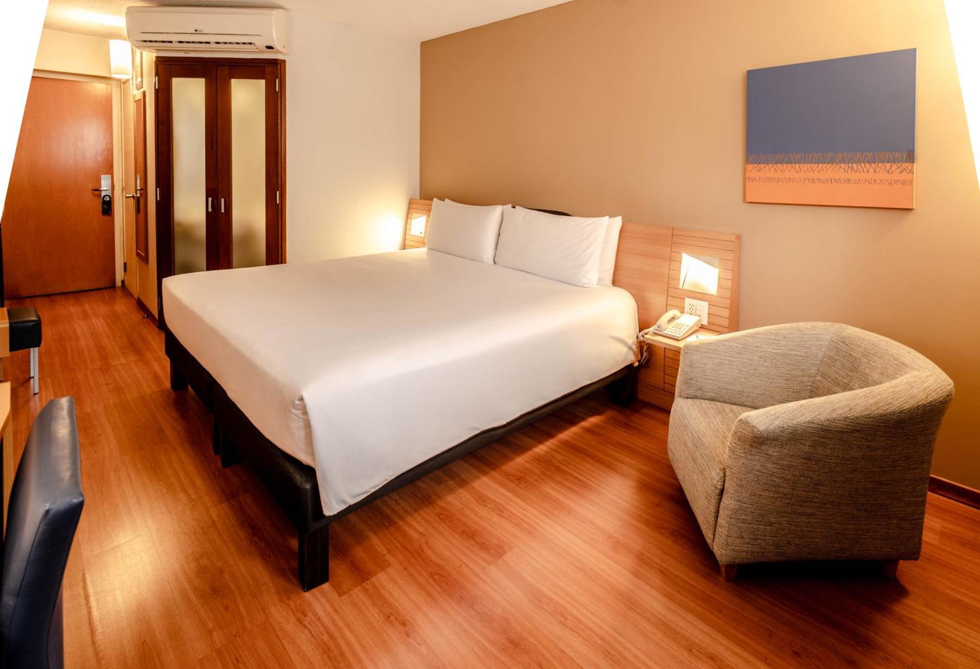 Novotel Lima San Isidro Экстерьер фото