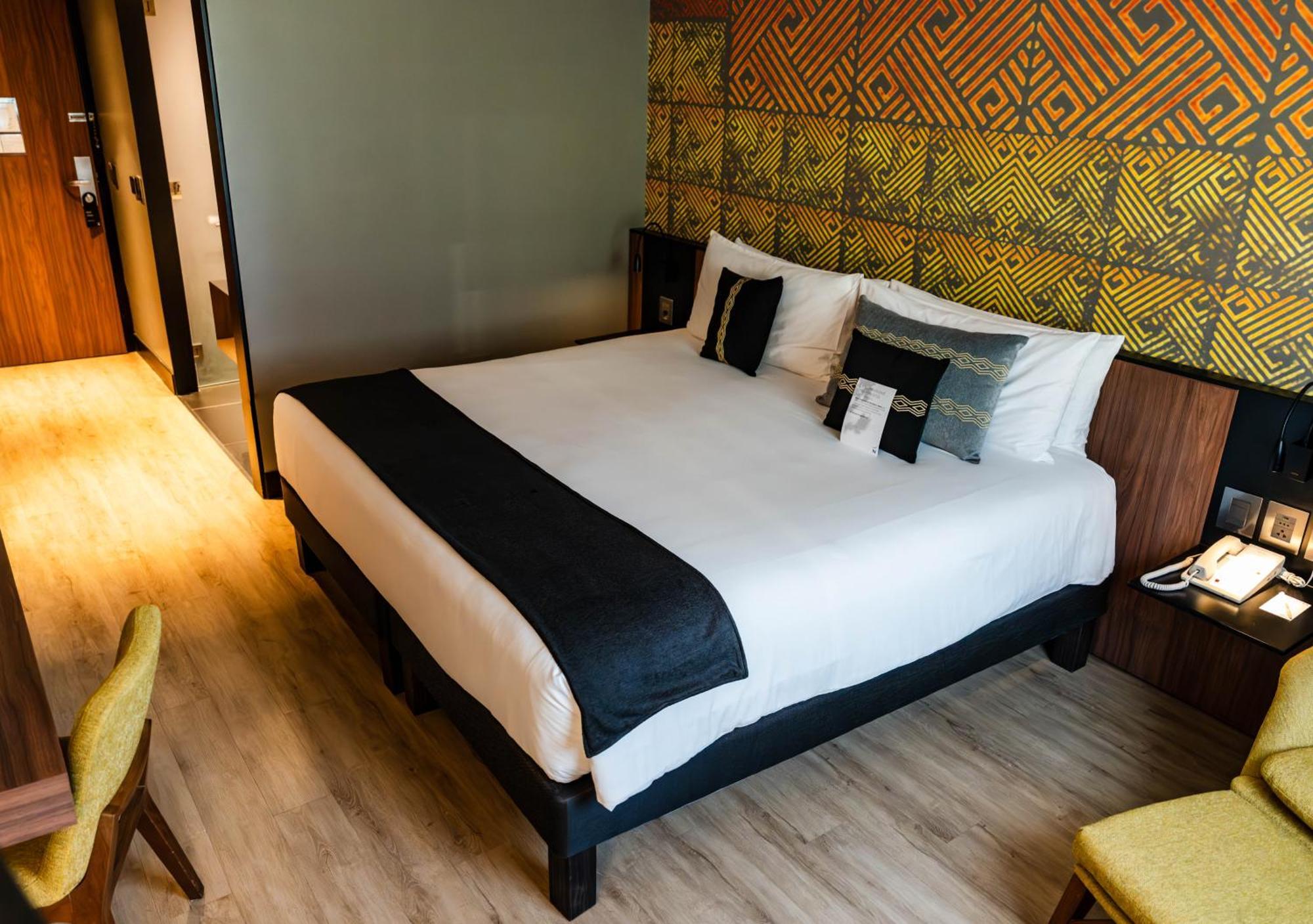 Novotel Lima San Isidro Экстерьер фото