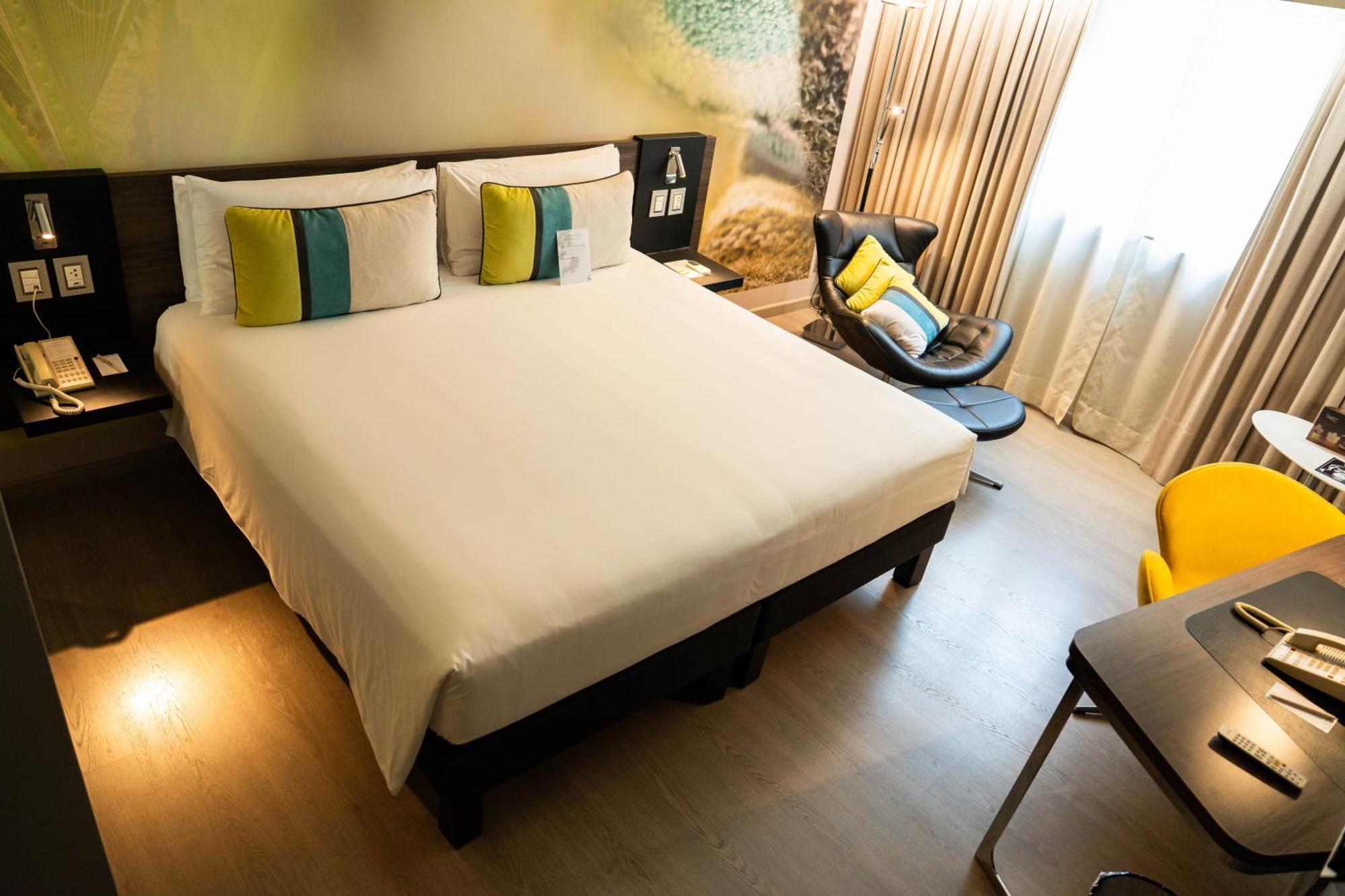 Novotel Lima San Isidro Экстерьер фото