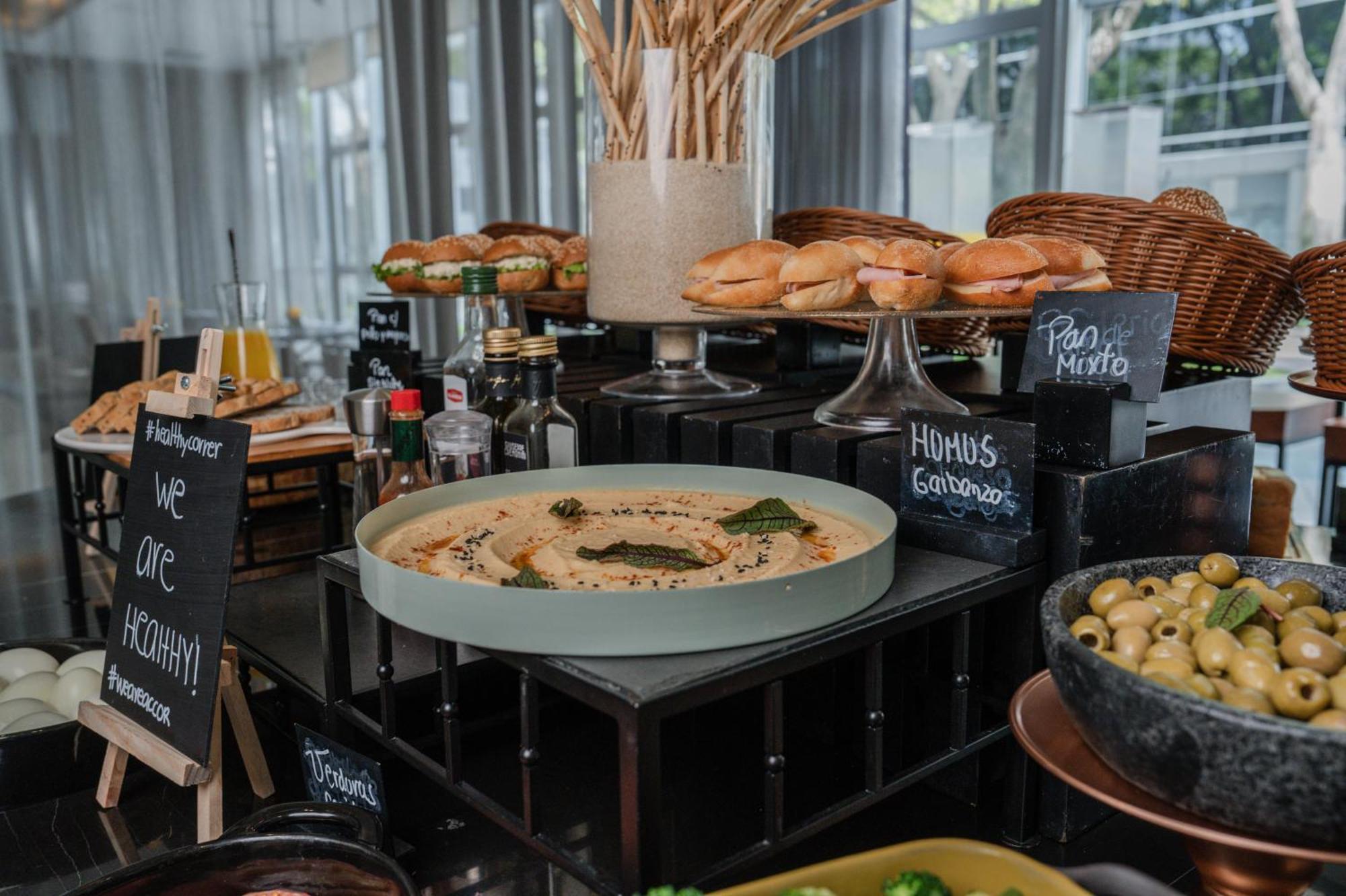 Novotel Lima San Isidro Экстерьер фото