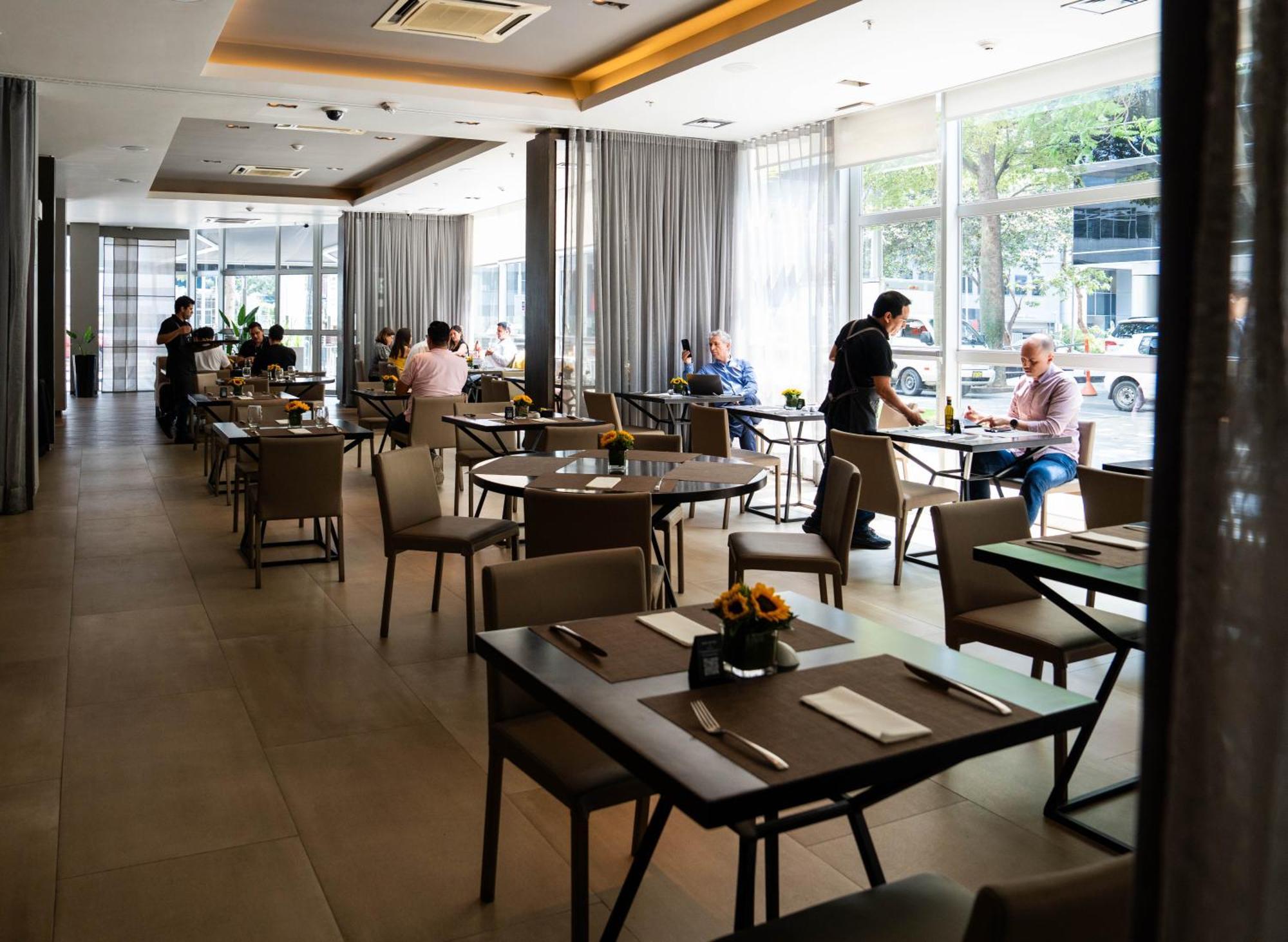 Novotel Lima San Isidro Экстерьер фото